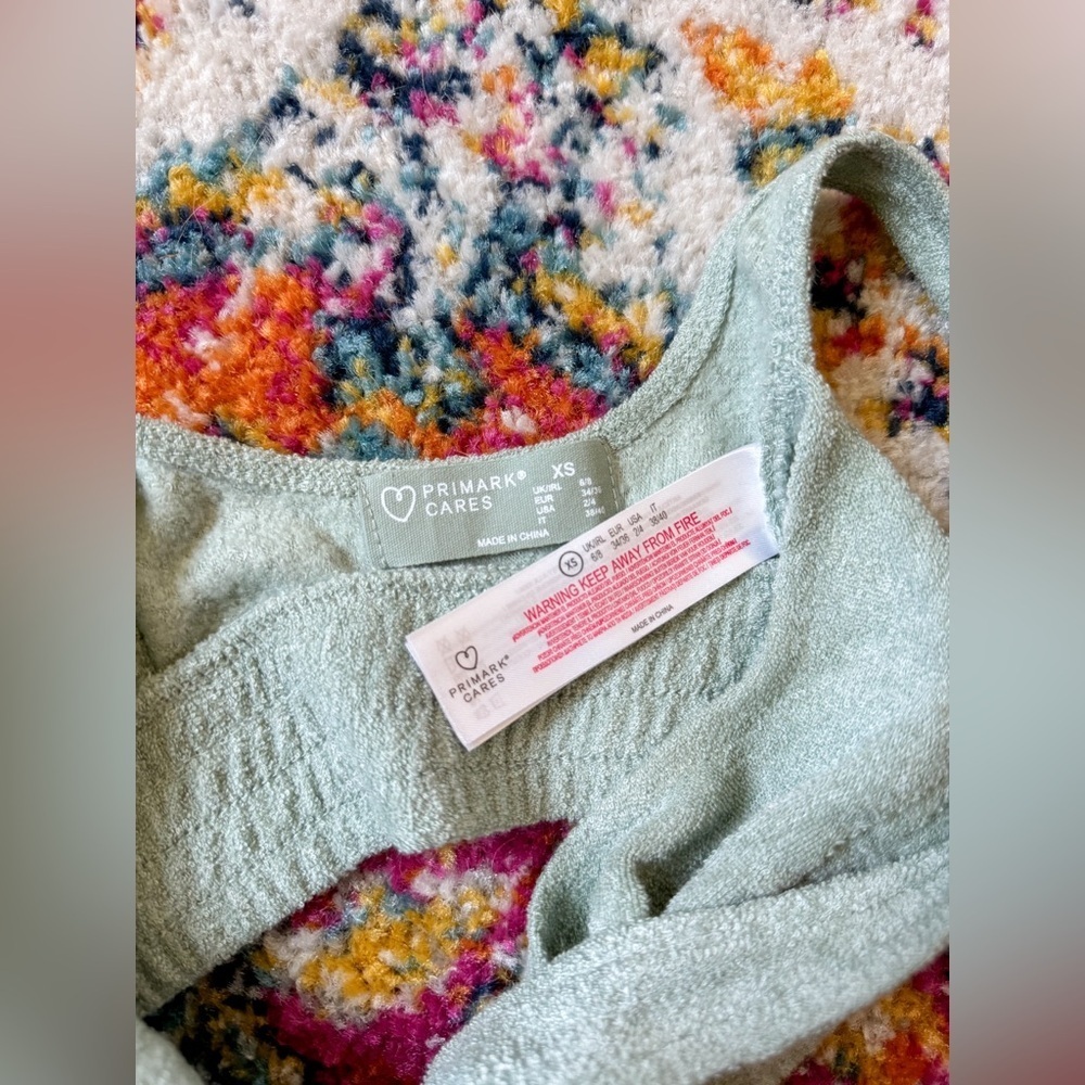Terrycloth Cropped Tank - Picture 5 of 5